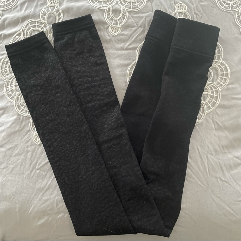 ⏬️ PRICE CUT-PATTERNED FLEECE LINED LEGGINGS. Super soft inside.